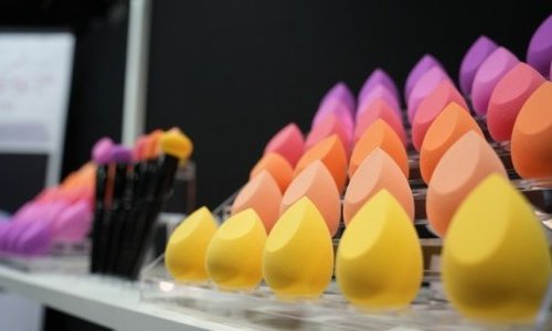 As feiras Luxe Pack e MakeUp voltam a Los Angeles em março de 2026