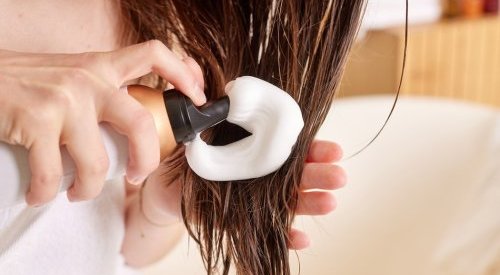 Anvisa reavalia pomadas para modelar cabelos e proíbe dezenas de produtos