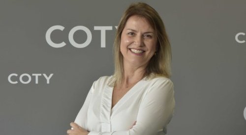 “Queremos democratizar os cuidados faciais”, diz VP da Coty Brasil & Latam