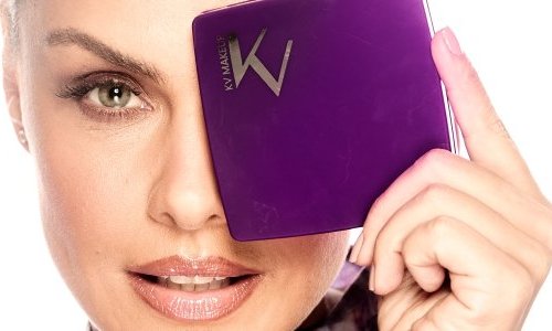 KV Makeup anuncia Paloma Bernardi como nova embaixadora