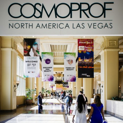 A 16ª edição da Cosmoprof North America envolveu 40.000 participantes e 1.415...